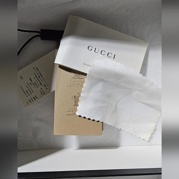 ๐๐Gucci Empty Box - Picture 3 of 3